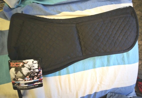 Saddle pad with - saddle,